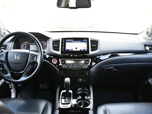 Used 2017 Honda Ridgeline RTL-E image 20