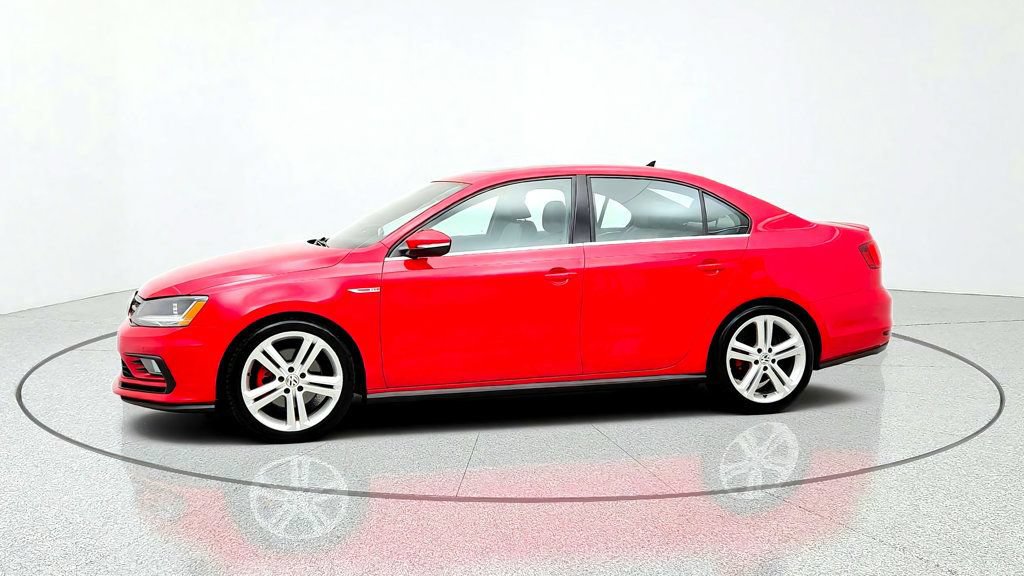 Used 2017 Volkswagen Jetta GLI FWD image 8