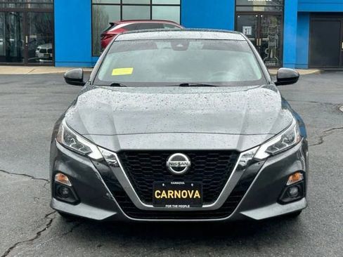 Used 2021 Nissan Altima 2.5 SV FWD image 2