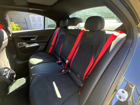 New 2026 Mercedes-Benz E 53 AMG e 4MATIC Sedan image 10