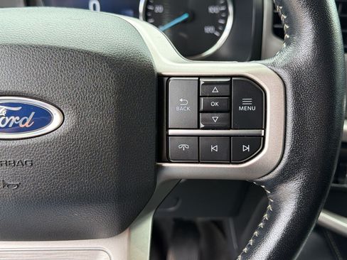 Used 2022 Ford Expedition XLT RWD image 26