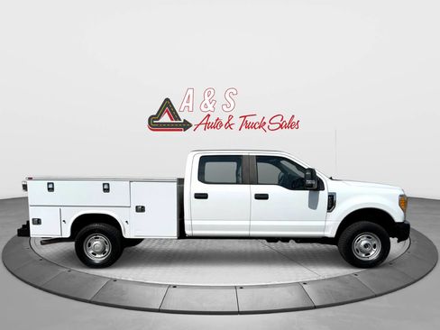 Used 2017 Ford F250 XL AWD/4WD image 6