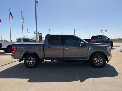 Used 2021 Ford F150 XLT w/ Equipment Group 302A High image 6