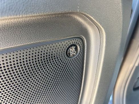 Certified 2023 Ford Escape Platinum w/ Premium Technology Package image 9