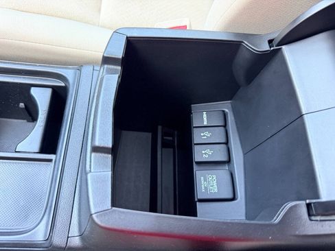 Used 2015 Honda CR-V EX image 40