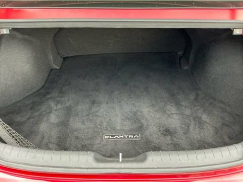 Used 2023 Hyundai Elantra SEL w/ Convenience Package FWD image 17