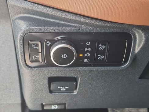 Certified 2024 Ford Bronco Outer Banks AWD/4WD image 18