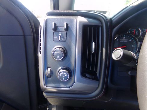 Used 2017 GMC Sierra 1500 SLT AWD/4WD image 25