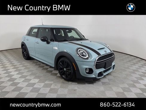 Used 2019 MINI Cooper S w/ Signature Upholstery Package image 1