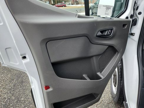 New 2026 Ford Transit 250 148 Medium Roof image 7