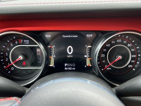 Used 2020 Jeep Gladiator Rubicon AWD/4WD image 18