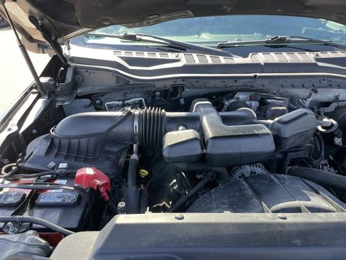 Used 2017 Ford F250 Lariat w/ Chrome Package image 40