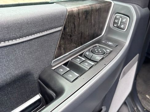 Used 2023 Ford F250 Lariat w/ Chrome Package AWD/4WD image 24