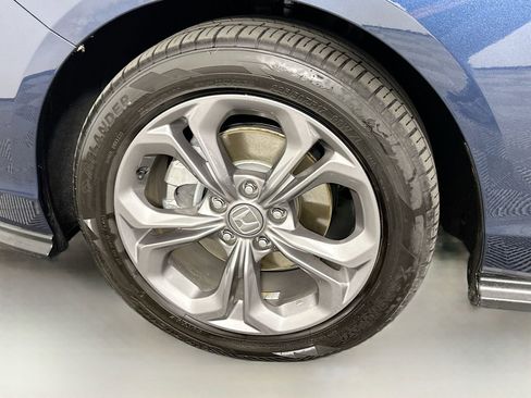 Used 2024 Honda Accord EX image 28