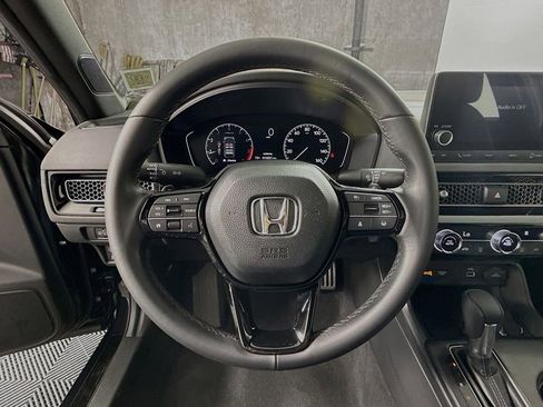 Used 2024 Honda Civic Sport image 11