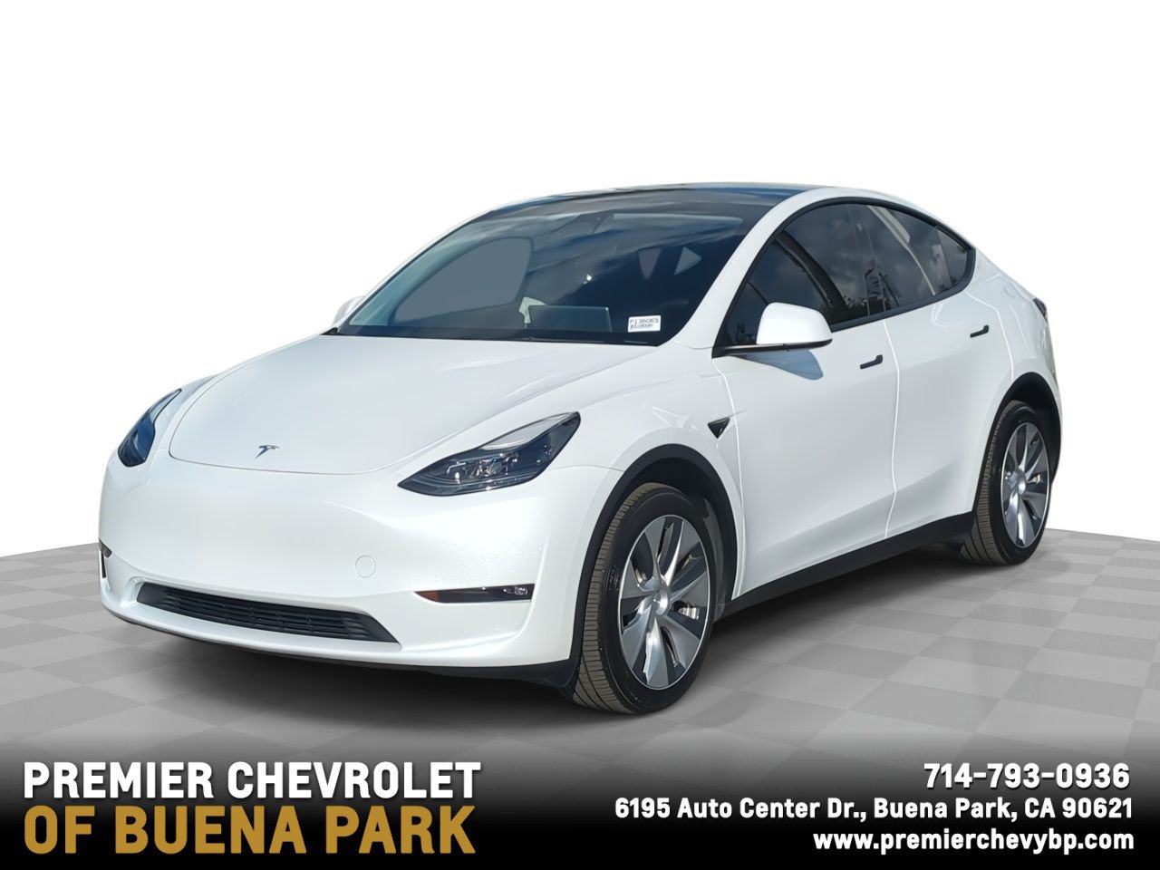 Used 2023 Tesla Model Y Long Range AWD/4WD image 1