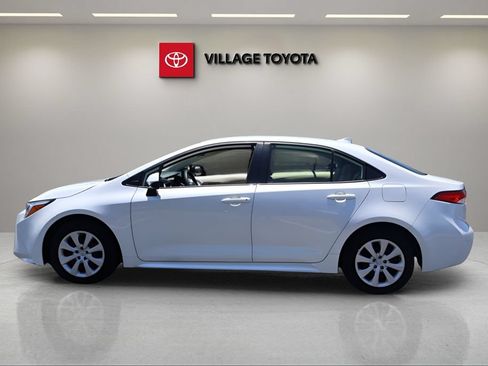 Certified 2026 Toyota Corolla LE FWD image 2