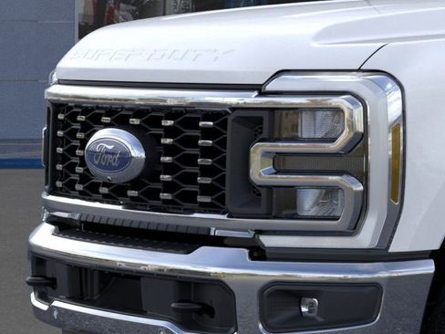 New 2025 Ford F350 Lariat w/ Lariat Ultimate Package image 18