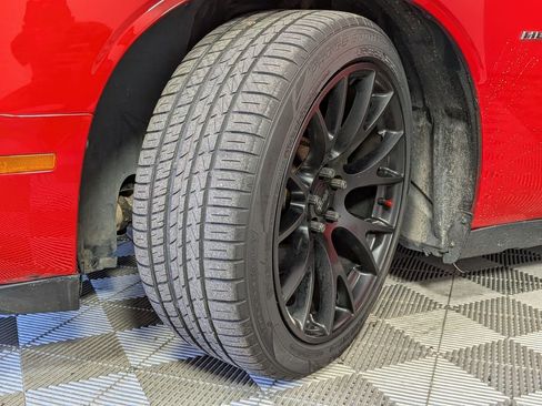 Used 2015 Dodge Challenger R/T w/ Quick Order Package 28B R/T RWD image 10
