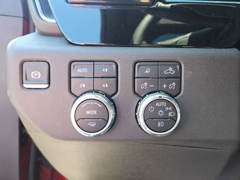 New 2026 GMC Sierra 2500 SLT w/ Max Trailering Package AWD/4WD image 14