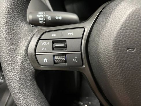 New 2026 Honda HR-V LX image 15