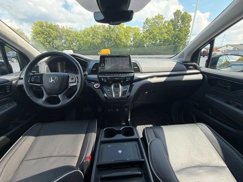 Certified 2025 Honda Odyssey Elite image 12
