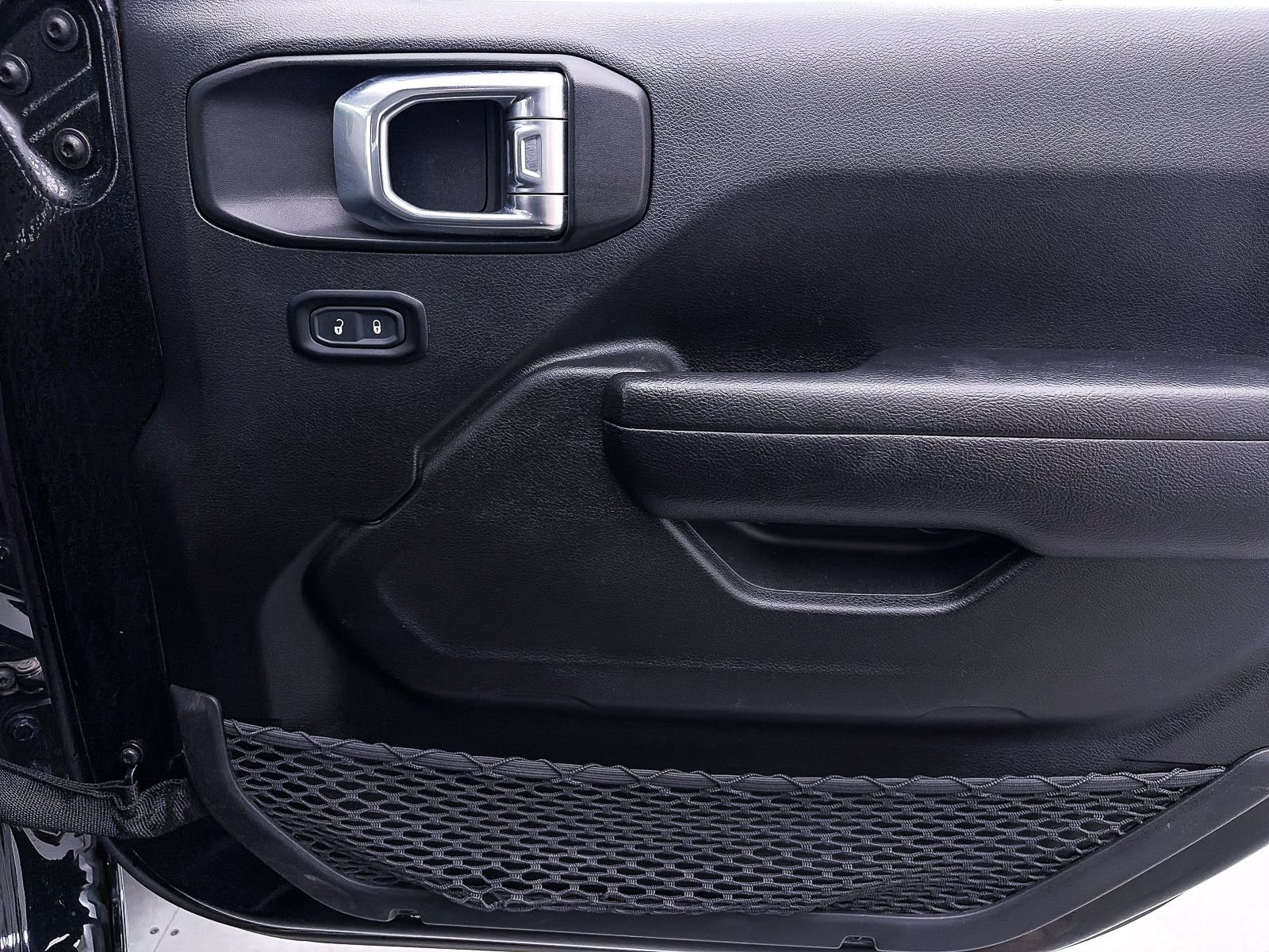 Used 2024 Jeep Wrangler Unlimited Sport AWD/4WD image 35