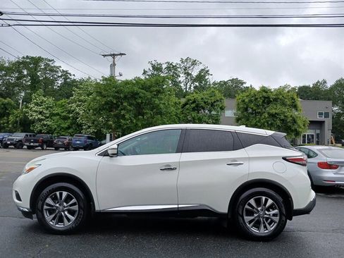 Used 2017 Nissan Murano S image 8