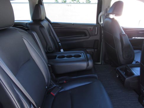 Certified 2024 Honda Odyssey EX-L image 12