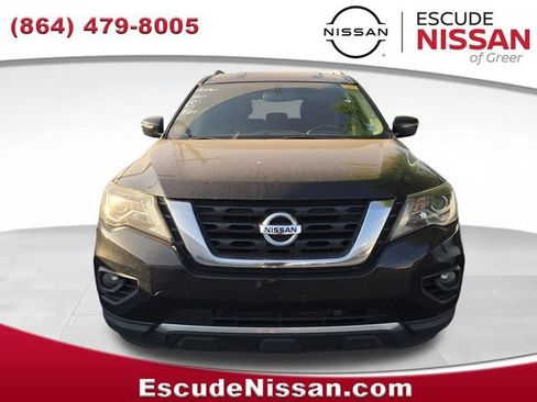 Used 2019 Nissan Pathfinder SV w/ Cargo Package FWD image 2