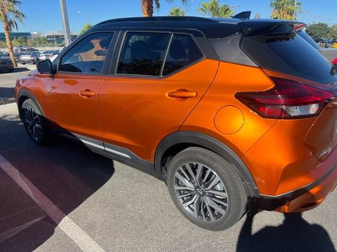 Used 2023 Nissan Kicks SR FWD image 33