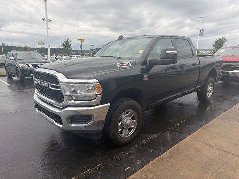 Used 2024 RAM 2500 Tradesman w/ Chrome Appearance Group AWD/4WD image 1