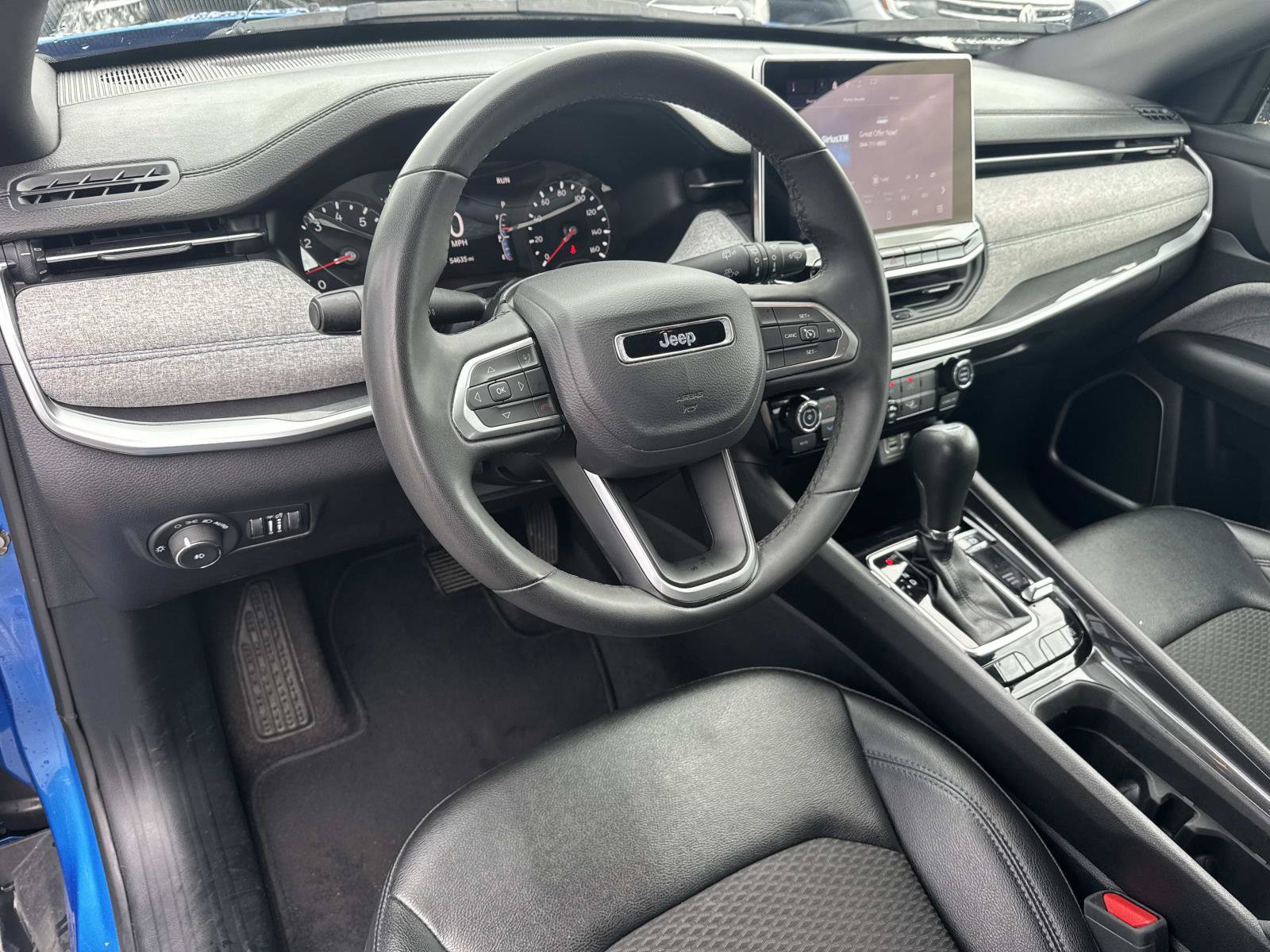 Used 2024 Jeep Compass Latitude AWD/4WD image 18