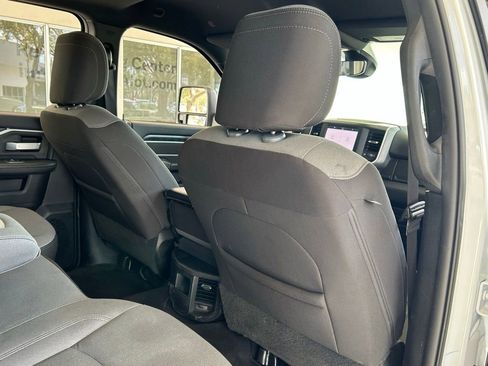 Used 2024 RAM 2500 Big Horn image 39