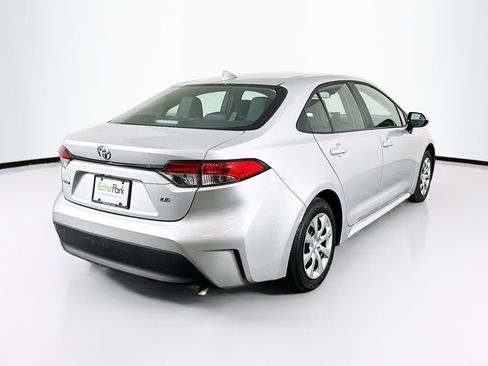 Used 2025 Toyota Corolla LE image 9