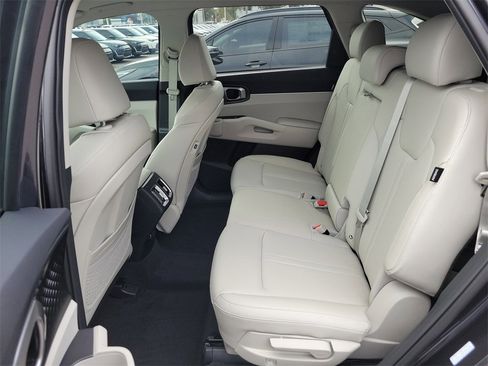 New 2026 Kia Sorento S image 15