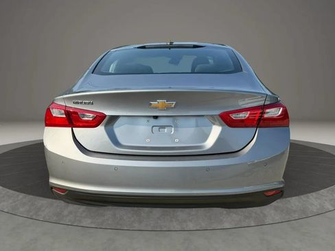 Used 2024 Chevrolet Malibu LS w/ Driver Confidence Package FWD image 6