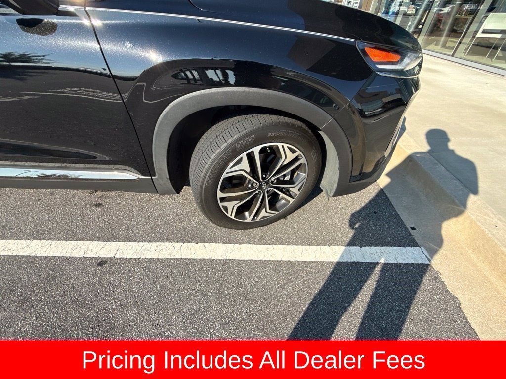 Used 2020 Hyundai Santa Fe Limited FWD image 4