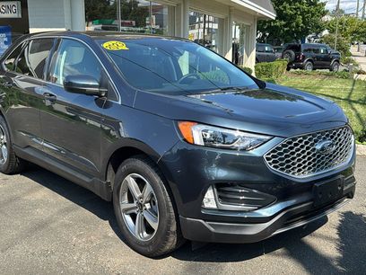 Used 2023 Ford Edge SEL w/ Convenience Package