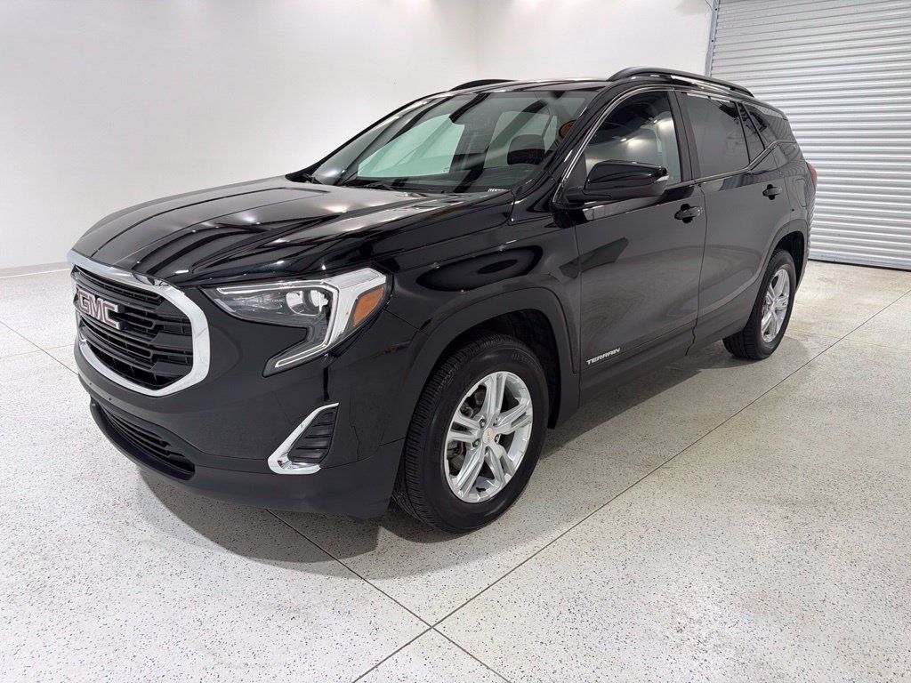 Used 2021 GMC Terrain SLE w/ Driver Convenience Package AWD/4WD image 1