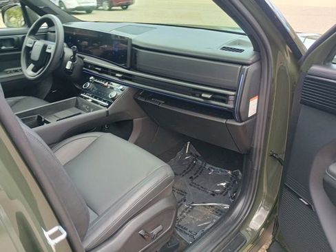 Used 2026 Hyundai Santa Fe Calligraphy AWD/4WD image 14