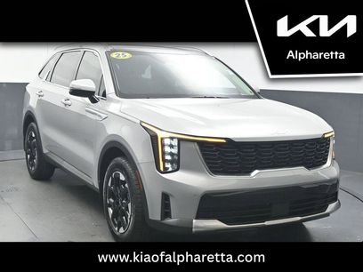 Used 2025 Kia Sorento S w/ Panoramic Sunroof Package