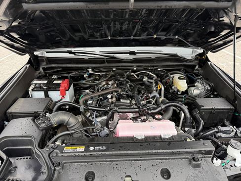 Used 2025 Toyota 4Runner TRD Off Road image 31