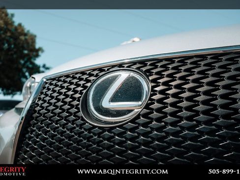 Used 2015 Lexus IS 250 w/ F-Sport Package RWD image 10