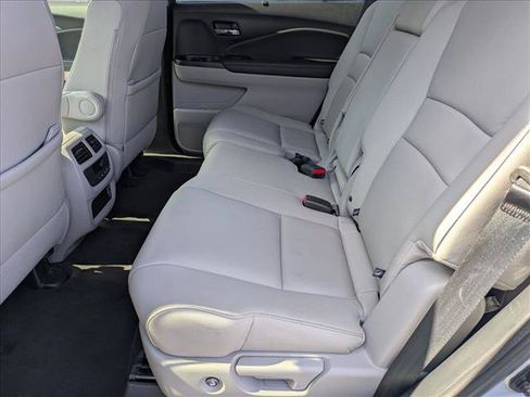 Certified 2021 Honda Pilot EX-L image 19