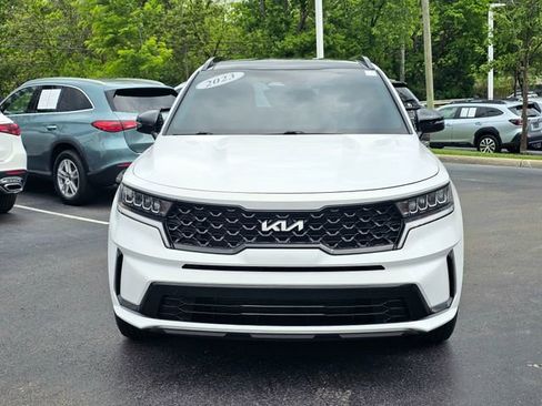 Used 2023 Kia Sorento S w/ Panoramic Sunroof Package FWD image 4
