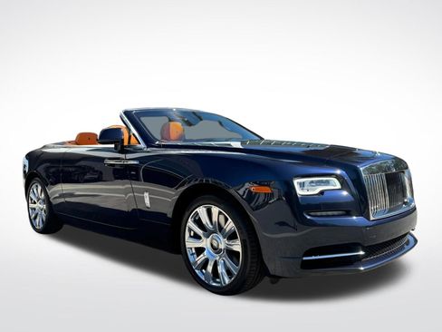 Used 2018 Rolls-Royce Dawn image 14