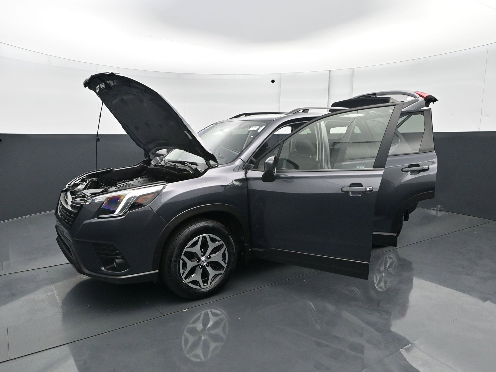 Used 2024 Subaru Forester Premium AWD/4WD image 29
