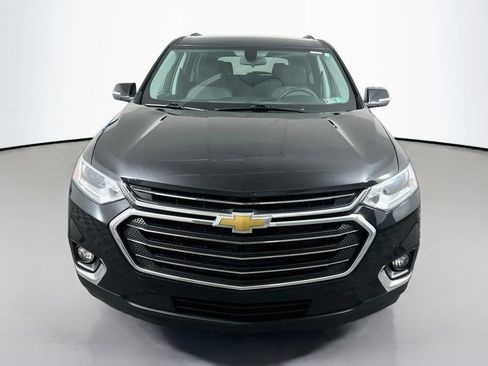 Used 2021 Chevrolet Traverse LT w/ LPO, Floor Liner Package AWD/4WD image 3