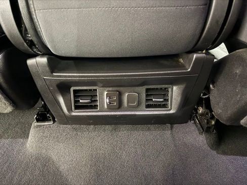 Used 2021 GMC Sierra 1500 SLE AWD/4WD image 22